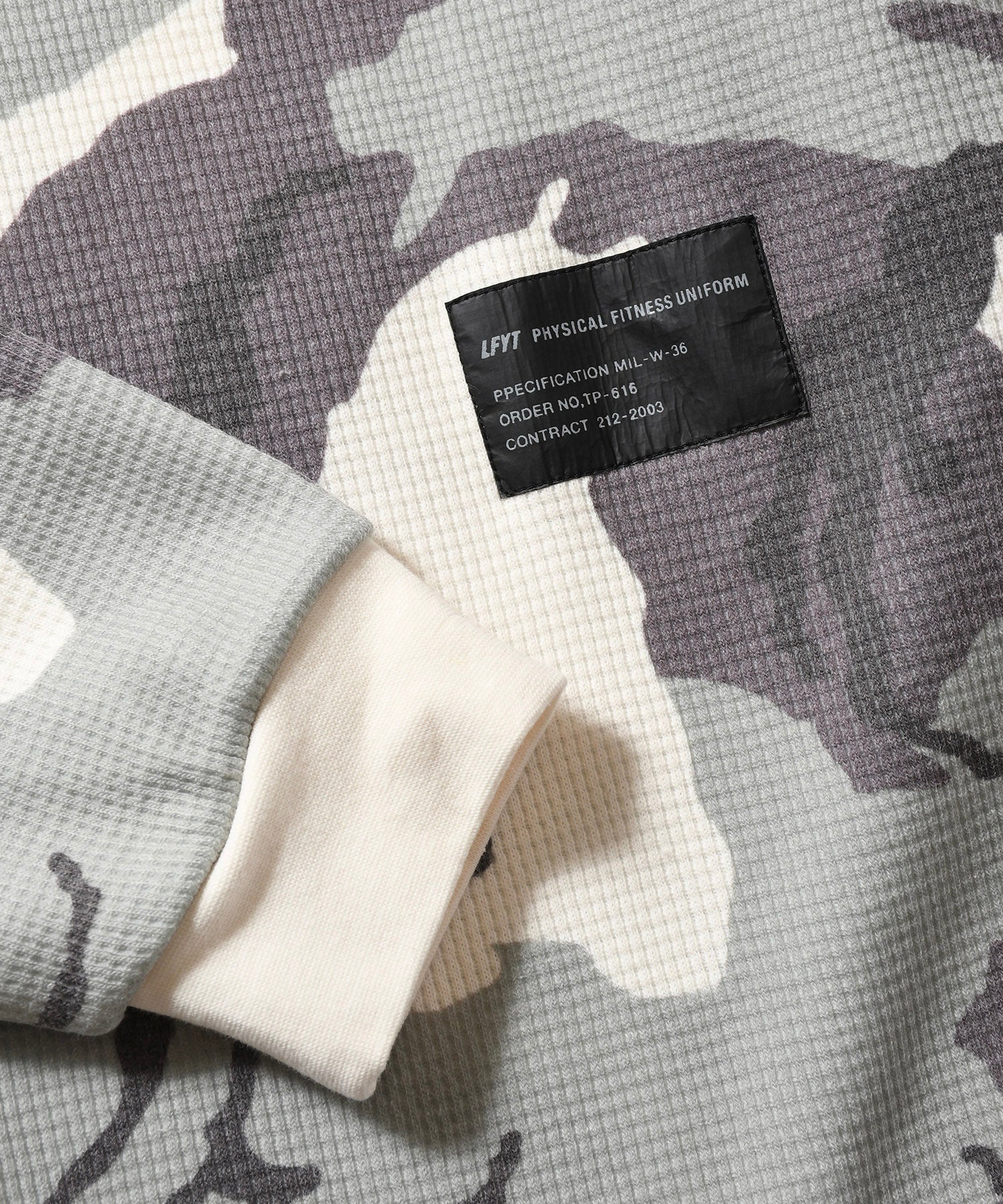 LFYT - WAFFLE THERMAL L/S TEE LA250104