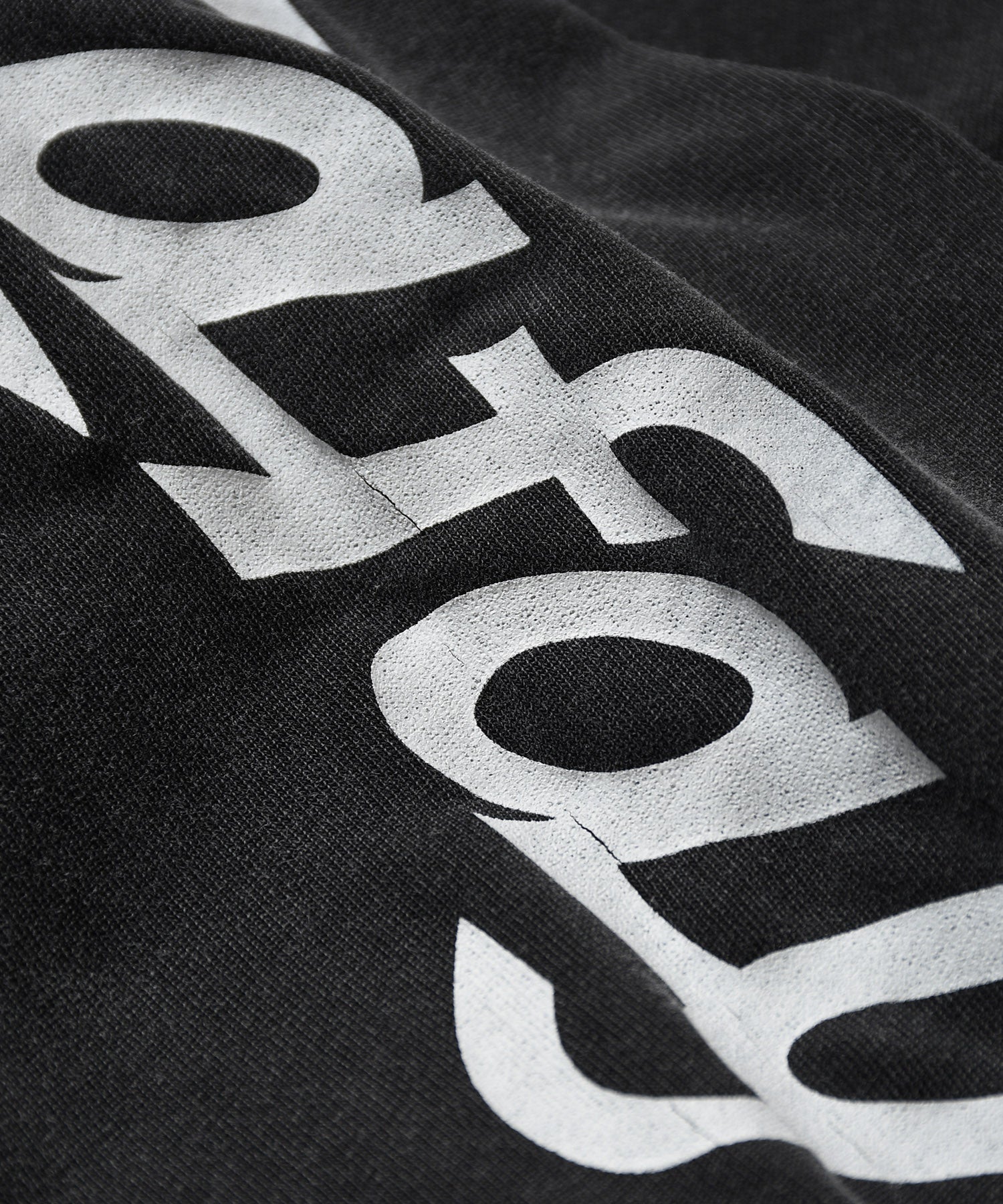 LFYT - SLEEVE LOGO WASHED L/S TEE LA250107