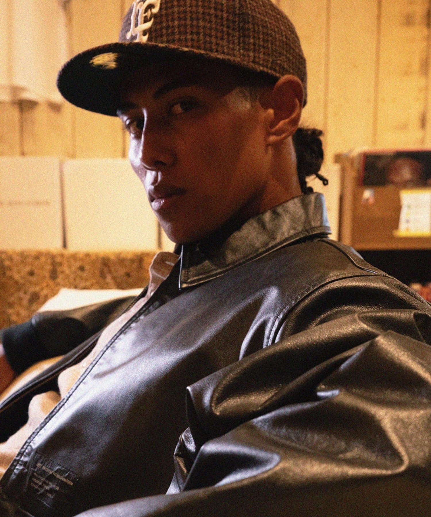 LFYT - LEATHER EMBOSS JACKET LA251006