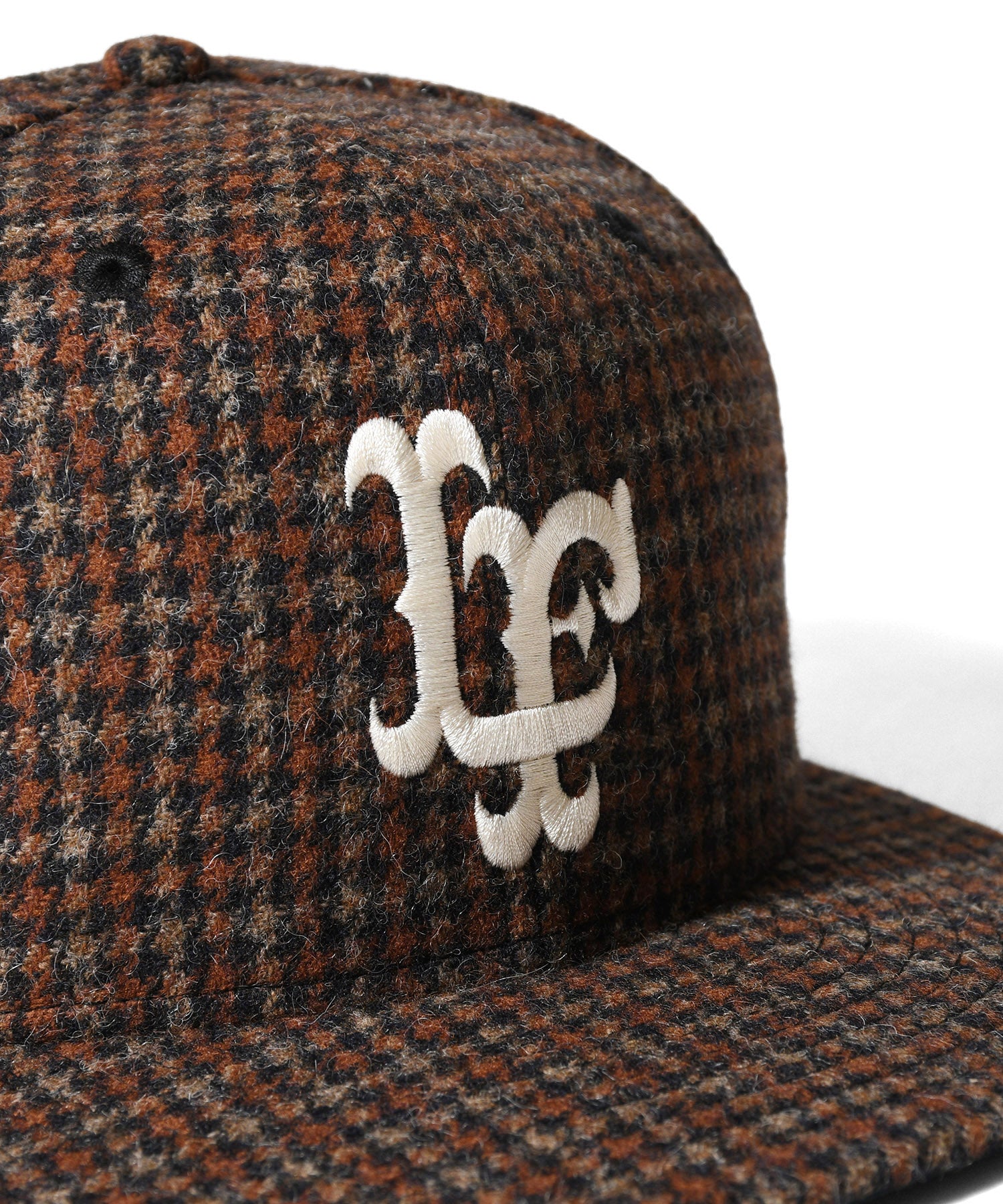 LFYT × NEW ERA - HOUNDSTOOTH 59FIFTY FITTED CAP LA251403