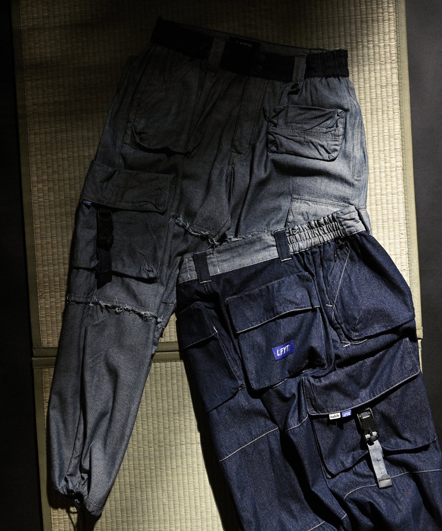 LFYT × LAKH - 再生牛仔布功能性十口袋工裝褲「反向」FTPC-LFYT 藍色