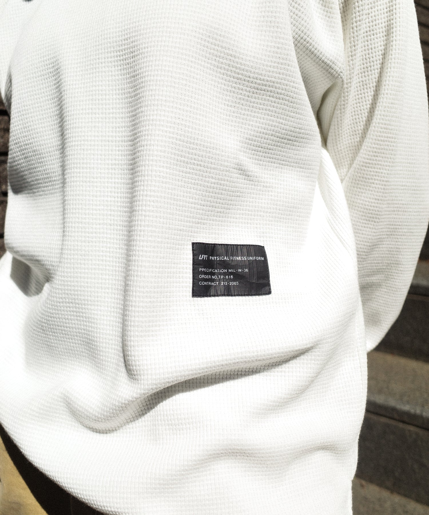 LFYT - WAFFLE THERMAL L/S TEE LA250104